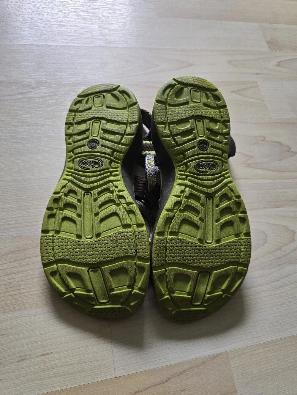 Chaco Vibram Green And Purple Sandals Size 5